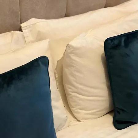 Premium 1-bedroom Apartmán