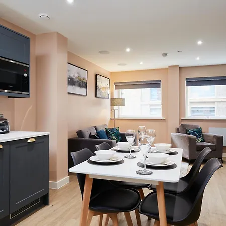 Premium 1-bedroom Leeds (West Yorkshire)